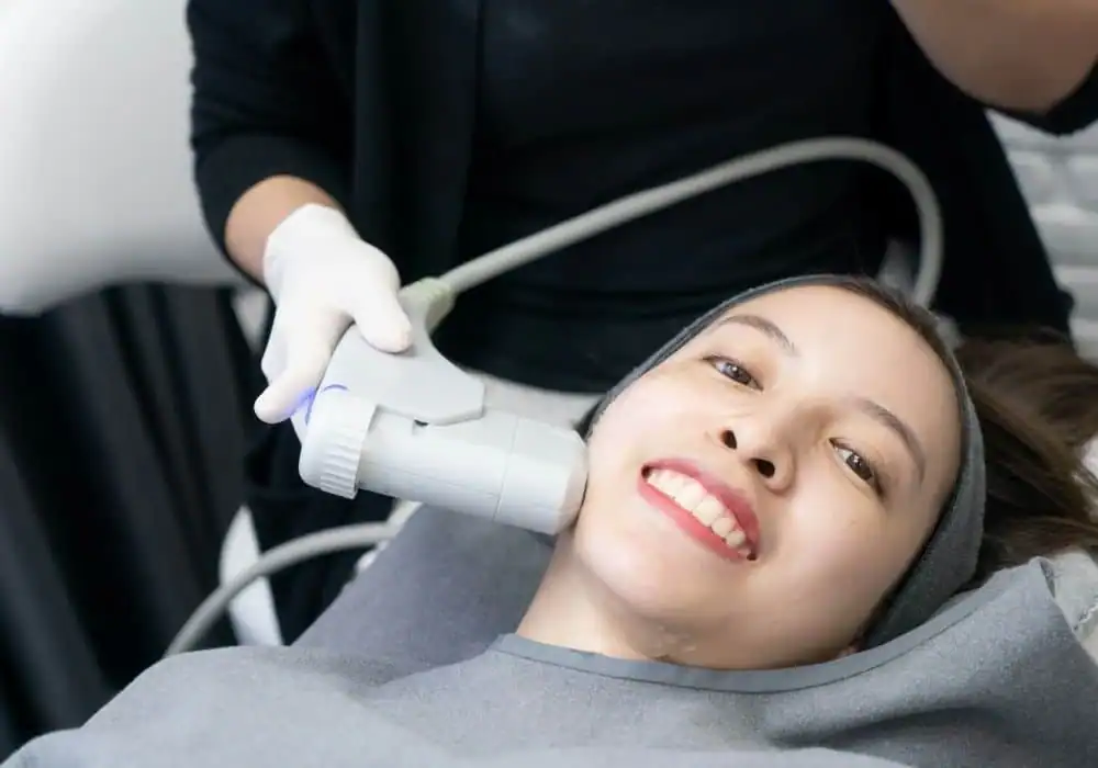 HIFU treatment Witney in progress