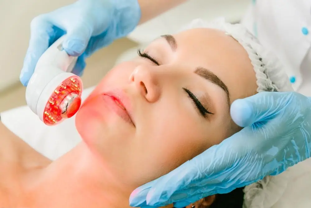 woman having non-surgical Morph8 treatment Witney